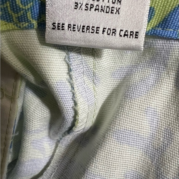 Talbots Women's Sz 10 Green/Blue Fish Vtg Print Stretch Cropped Capri Pants - Picture 6 of 8